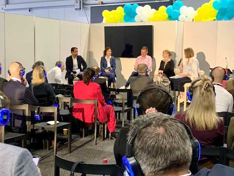 Carolyn S Dean on the Australian Dental Research Foundation breakfast panel at ADX 2026